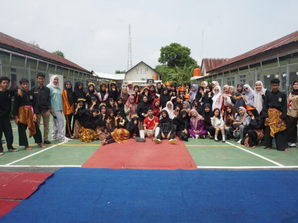Festival Satu Panggung Seribu Bakat SMP & SMK Lingua Prima